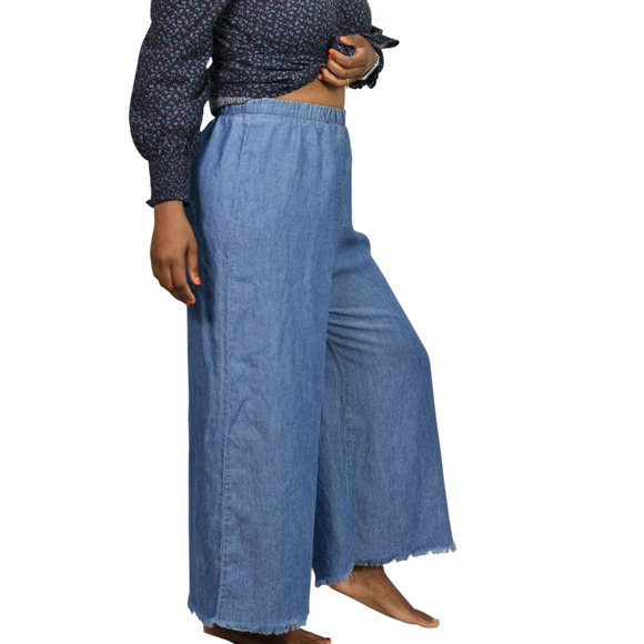 Show Me Your Mumu Explorer Pants Blue Chambray Wide Leg High Waist Pull On Small - Picture 14 of 16